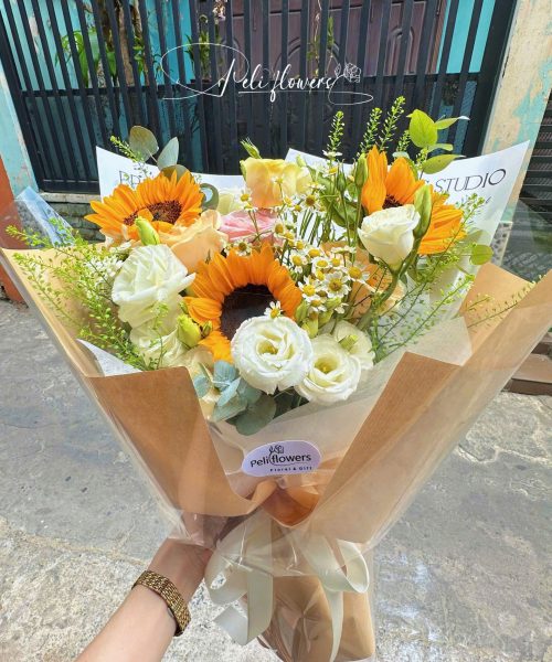 Bó hoa Hướng Dương mix Cát Tường và Cúc Tana BO200