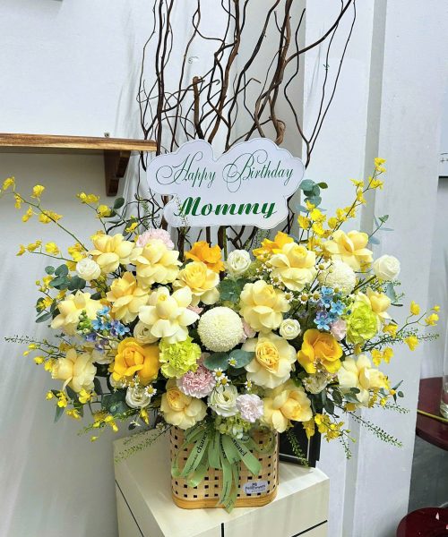 Lẵng hoa Nắng Vàng May Mắn LH020