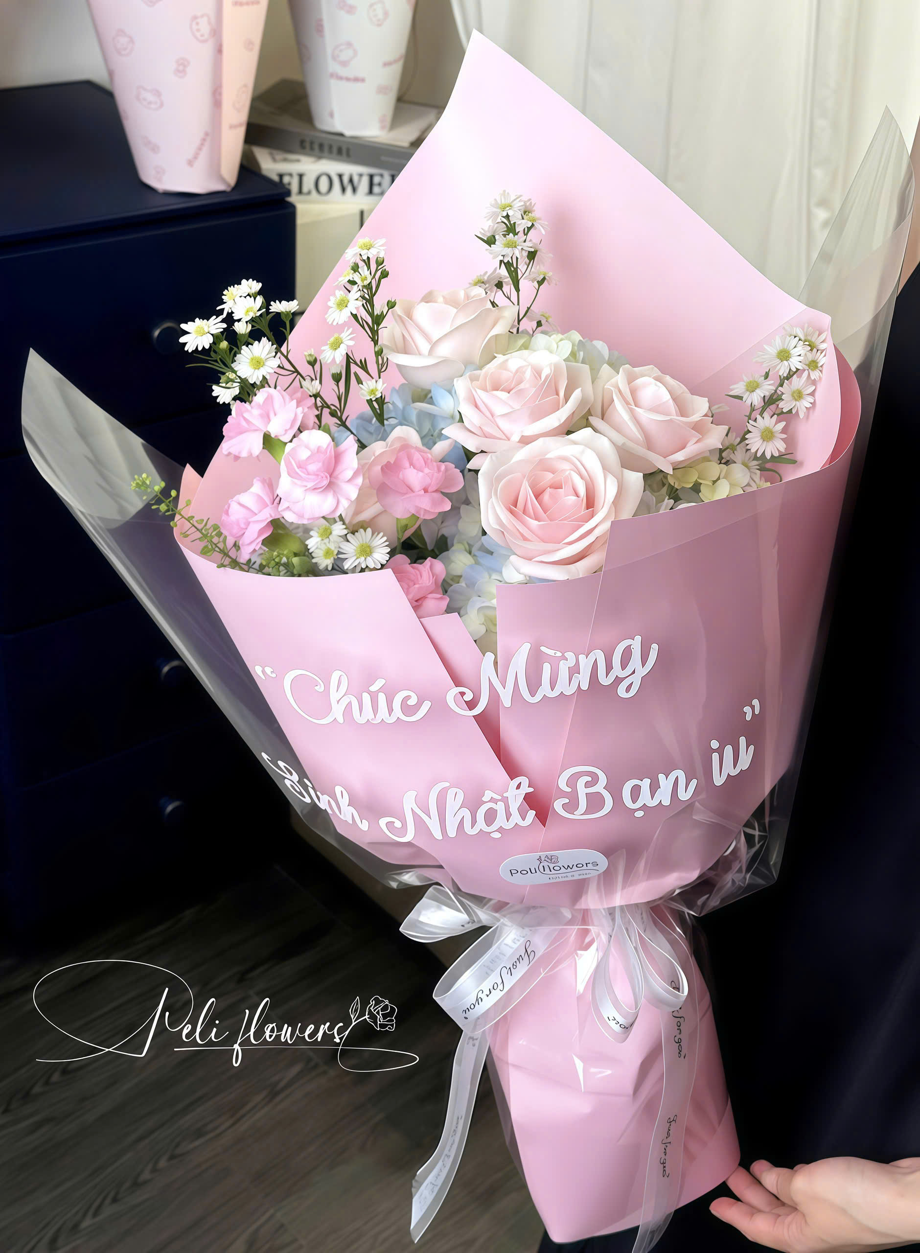 Bó hoa Cẩm Tú Cầu mix Hoa Hồng,Cẩm Chướng BO063