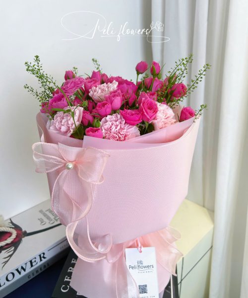 Bó hoa Sophia mix Cẩm chướng BO059